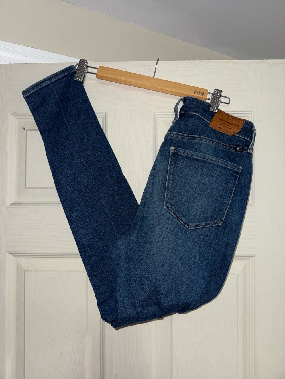 Lucky Brand Dark Blue Women's Skinny Jeans
